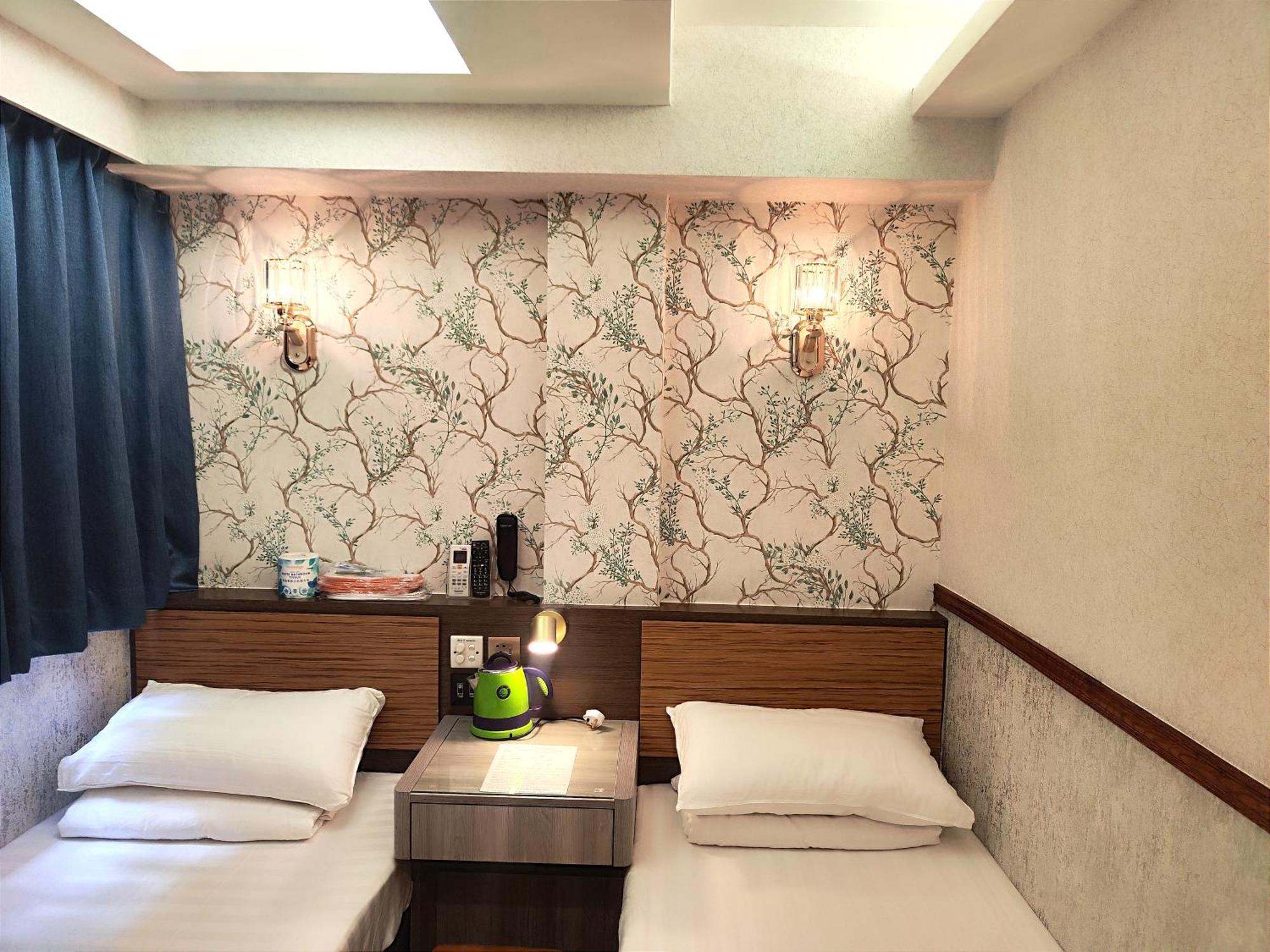 Celltronik Hostel 先創旅店 Hong Kong Exterior photo
